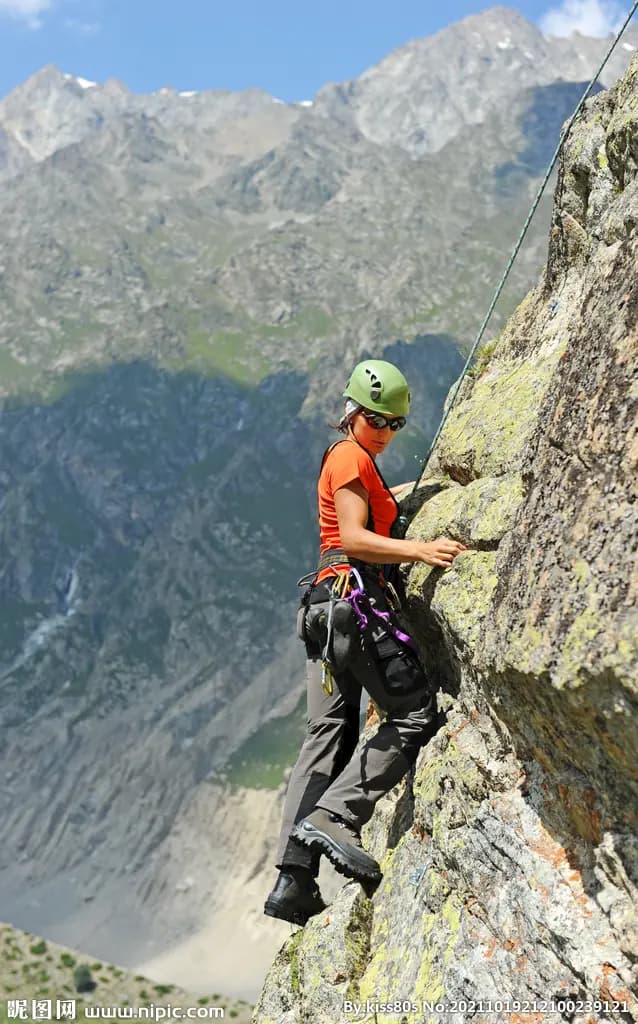 Hiking Pants fabric application